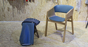 Искусственная кожа из skai® в голубом и бирюзовом цветах для обивки сидений
