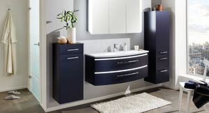 Bathroom furniture with furniture foil in blue & turquoise