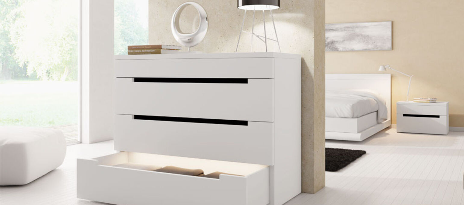 Furniture foil in white & light beige for bedroom furniture